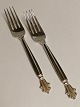 Georg Jensen 
Queen's Dinner 
Fork 11.pc 
sterling silver 
1st piece 
wooden tower. 
Length 20cm. 
...