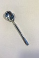 Hans Hansen 
Silver Jam 
Spoon Measures 
14.8 cm(5 53/64 
in)