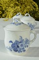 Custard cup 
Royal 
Copenhagen 
porcelain. RC 
Blue 
flower/curved. 
Custard cup 
with cover no. 
...
