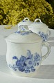 Royal Copenhagen Blaue Blume geschweift Cremetasse 1542