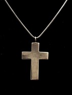 Sterling silver chain with sterling silver cross