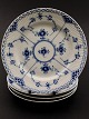 Royal 
Copenhagen 
mussel ground 
plate 1/573 D. 
19.5 cm. nice 
condition 2. 
choice No. 
404262 stock : 
1
