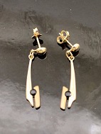 14 carat gold ear studs