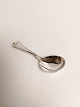 Mansion silver 
cutlery made of 
wooden tower 
silver sugar 
Length 10.5cm