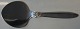 Canapé server
Produced by 
Georg Jensen. # 
207
Length 17.5 
cm.
Beautiful and 
well maintained