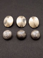 6 pieces of silver buttons (925s)