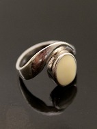 Sterling silver ring  with ivory. 