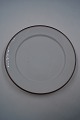 Domino 
porcelain Brown 
Domino Danish 
porcelain 
dinnerware by 
Royal 
Copenhagen, 
Denmark.
Dinner ...