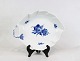 Leaf shaped 
cake dish, no.: 
8003, in Blue 
Flower by Royal 
Copenhagen.
27 x 20 cm.