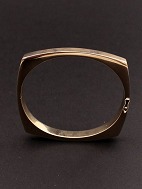 8 carat gold bangle from jeweller Bernhard Hertz