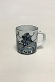 Royal 
Copenhagen 
Small Annual 
Mug 1974. 
Designed 
byBodil Buch. 
Measures 7.5 cm 
/ 2 61/64 in.
