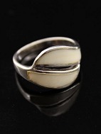 Sterling silver ring size 54 with ivory