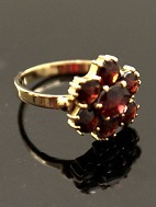 8 carat gold ring size 50 with garnets
