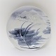 Bing & 
Grondahl. Large 
plate designed 
by Carl Harry 
Stålhane. 
Diameter 31.5 
cm. (1 quality)