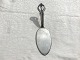 Benedikte
Silver Plate
Cake spade
*100kr