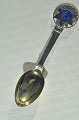 Anton Michelsen 
Christmas 
cutlery, gilded 
silver with 
toweres marks 
/830s. with an 
inladi enamal 
...