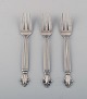 Johan Rohde for 
Georg Jensen. 
Three early 
Acanthus pastry 
forks in 
sterling 
silver. Dated 
...