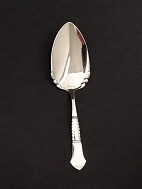 Louise cake spade 22.5 cm. 