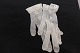 Gloves for 
children
Beautiful old 
gloves for 
children
L: about 15cm
In a good ...