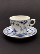 Royal 
Copenhagen blue 
fluted 
half-lace cup 
1/756 1.black. 
No. 430043 
stock 12 pcs.