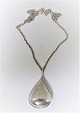 Royal 
Copenhagen. 
Sterling (925). 
Silver pendant 
with chain.