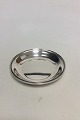 C.C. Hermann 
Sterling Silver 
Bottle Coaster 
J59
Measures 
14,4cm / 5.67"
Weight is 125 
...