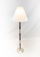 Floor lamp in 
rosewood and 
aluminum of 
danish design 
from the 1960s. 
the shade is 
handfolded and 
...