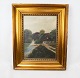 Oil painting 
with motif of 
small house and 
with gilded 
frame.
47 x 57,5 cm.
