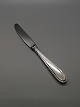 Elite lunch 
knives made of 
silver 830s 
Cohr Silver 
cutlery. Length 
18.5cm.4. pcs 
in stock ...