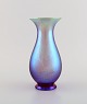 WMF, Tyskland. Vase i iriserende myra kunstglas. 1930