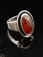 N E From sterling silver ring size 55 with amber