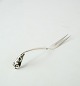 Serving fork of 
hallmarked 
silver.