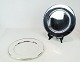Plate of 925 
sterling silver 
by Georg 
Jensen. We have 
two pcs. in 
stock. 
26 cm.