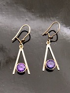 8 carat gold earrings with amethyst