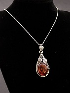 830 silver necklace 43.5 cm. and pendant with amber