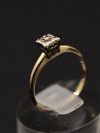 14 carat gold ring  with diamond