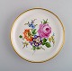Antique Meissen plate in hand-painted porcelain with floral motifs. 19th / 20th 
century.
