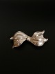 Silver brooch 
830s Measure 
1.7 x 6cm.