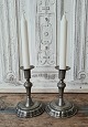 Pair of 1700s tin candlesticks Height 16.5 cm.