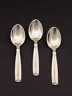 Lotus dessert spoon 14,5 cm. 