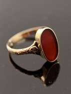 14 carat gold ring size 65 with agate