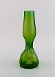 Pallme-König art nouveau vase i grønt mundblæst kunstglas. Ca. 1910.
