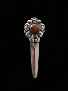 Jugend 830 silver rod brooch 6.5 cm. with amber