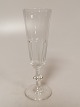Chr. 8 
champagne 
flutes 
"Berlinois" 
Danish 
Glassworks 
Height 16cm.