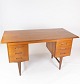 This desk is an 
example of 
Danish design 
from the 1960s 
and is made of 
teak wood, 
which gives it 
...