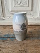 B&G vase 
decorated with 
landscape motif 

No. 8674/255, 
Factory first
Height 12 cm.