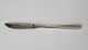 Ascot dinner 
knife in 
sterling silver 

Stamped W&S - 
Sterling - 
Denmark
Length 21 cm. 
Stock: 17