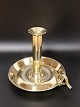 Brass chamber 
candlestick 
Denmark 1850 
Height 14.5cm 
Diameter 15cm.