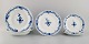 Fem Meissen Neuer Ausschnitt tallerkener i håndmalet porcelæn med 
blomsterdekoration. Ca. 1900.
