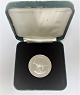 Bahrain. Silver 
coin 5 Dinars 
1986 (925). 
Diameter 36 mm.